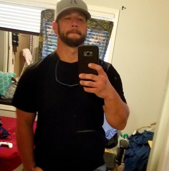 Meet your Posher, Ben - Picture 1 of 1